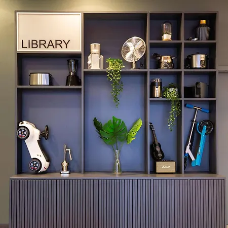 Adagio Kurfuerstendamm מלון דירות 4*