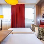 Aparthotel Adagio Kurfürstendamm 4*